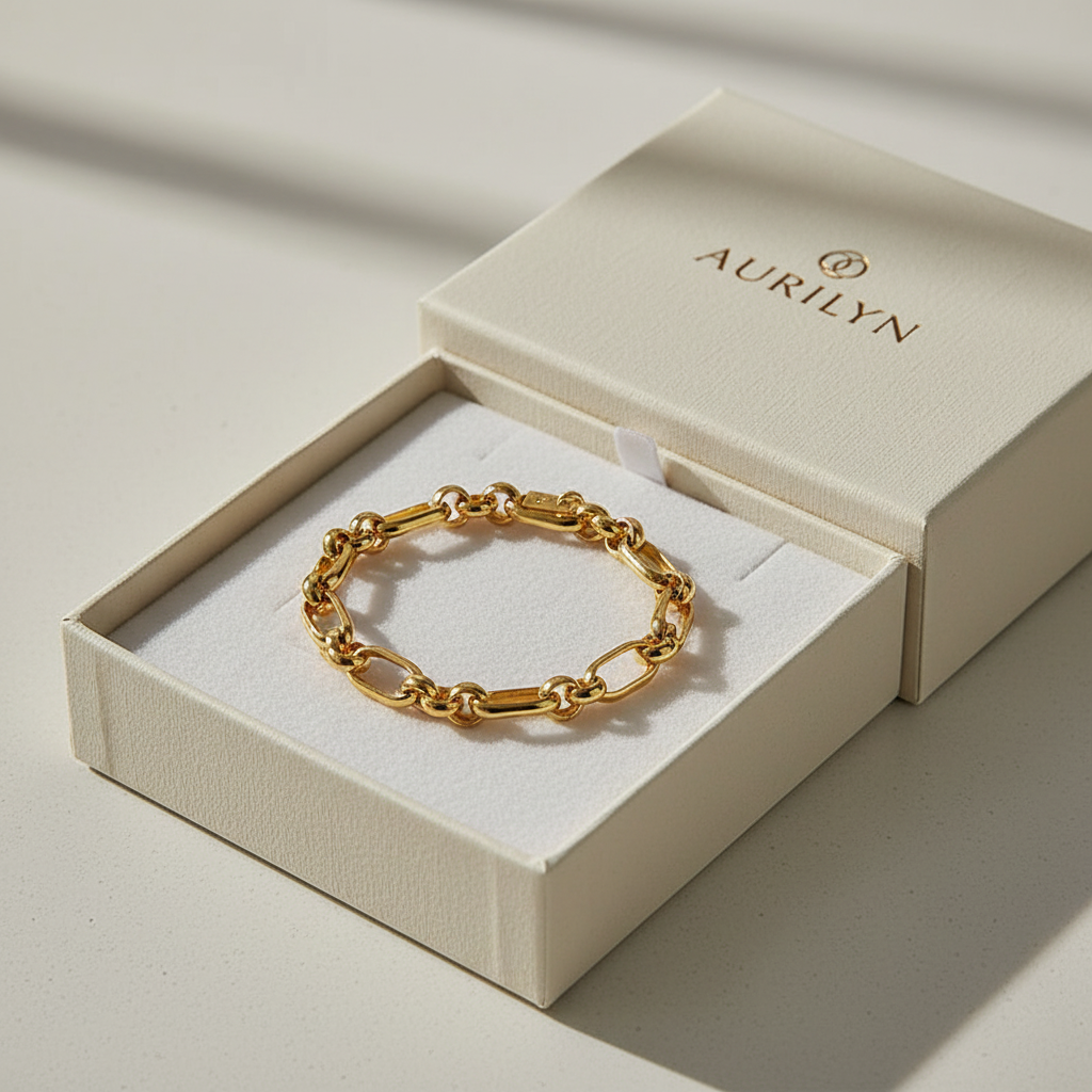 Chain Link Bracelet in Aurilyn Box